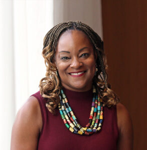 Elisha Smith Arrillaga headshot